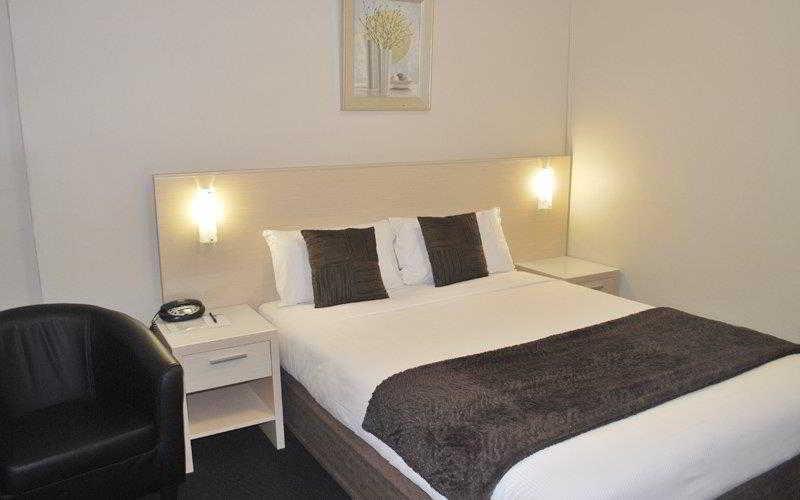 Ashfield Philip Lodge Motel Sydney Buitenkant foto