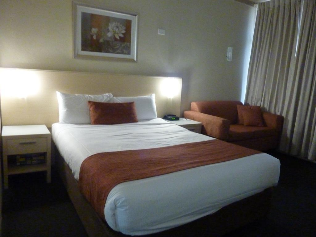 Ashfield Philip Lodge Motel Sydney Buitenkant foto