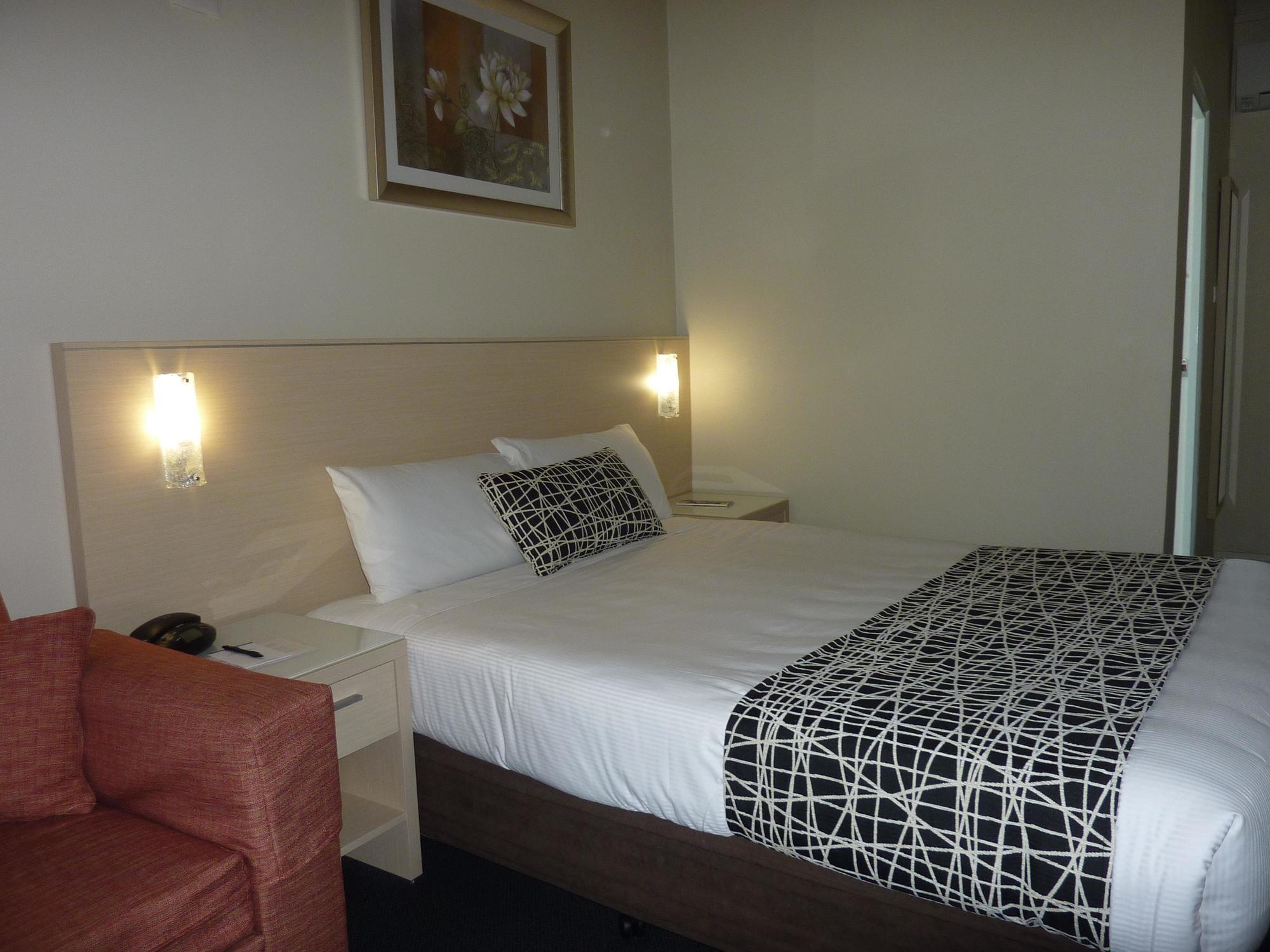 Ashfield Philip Lodge Motel Sydney Buitenkant foto